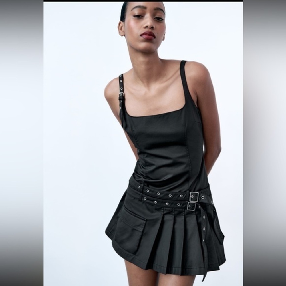 ZARA Waxed box pleat dress 8679/702
